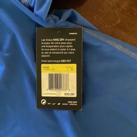 Nike Dri Fit Long Sleeve - Picture 3 of 3